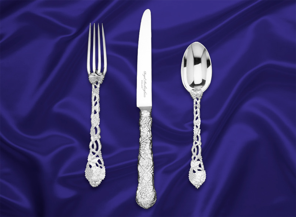 Royal Buckingham Chased and Perced Vine Luxury Cutlery
